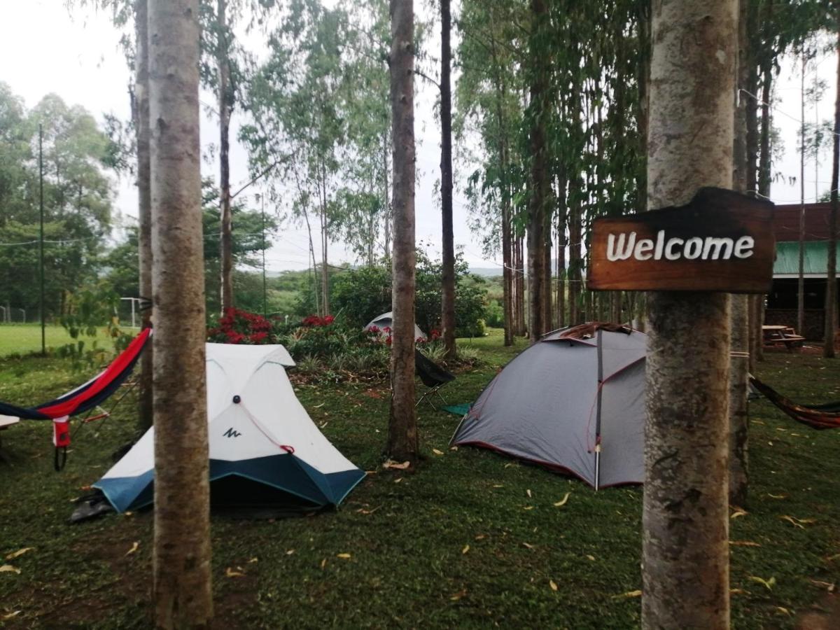 Murchison Backpackers Masindi Экстерьер фото