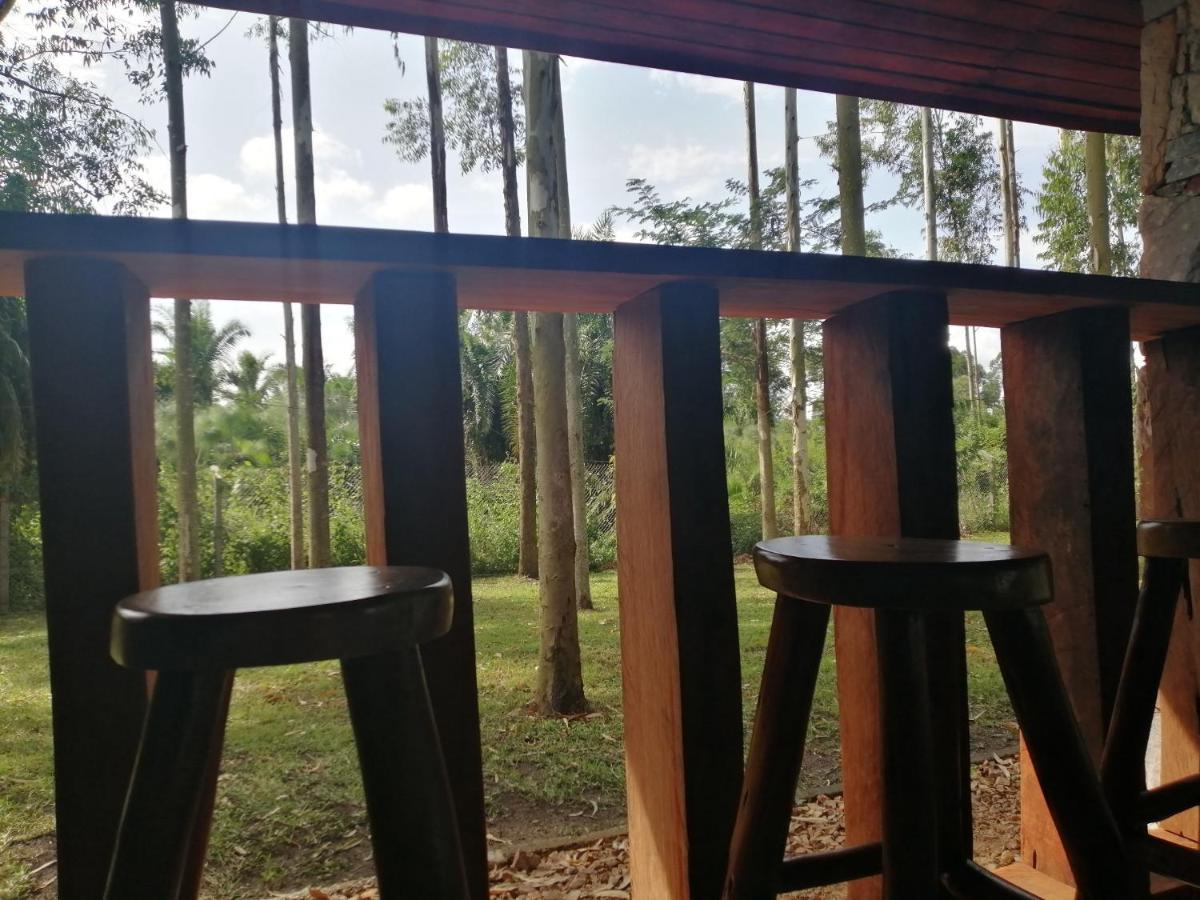 Murchison Backpackers Masindi Экстерьер фото